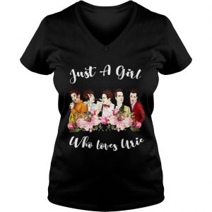 Just a girl who loves Urie Vneck