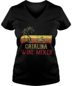 Catalina wine mixer Vneck