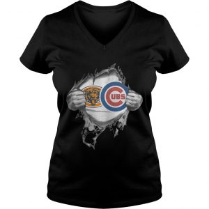 Chicago Bears and Chicago Cubs inside me Vneck
