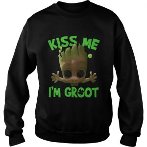 Kiss me i’m Groot Sweater