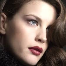 Chelsea Manning jailed for contempt after refusing to testify in WikiLeaks grand jury investigation