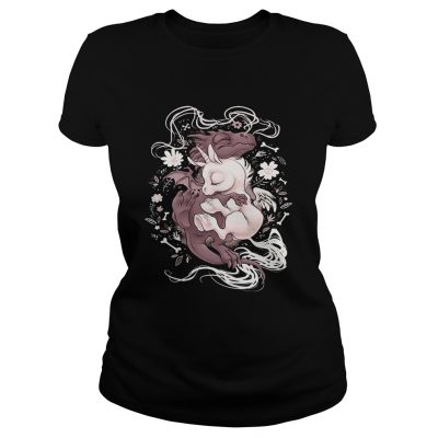 Dragon hugging Unicorn Ladies Tee