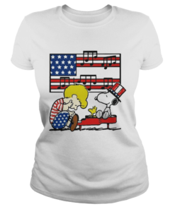 Fourth of July Schroeder playing piano Woodstock and Snoopy  Classic Ladies