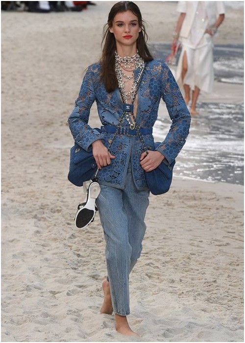 Kaia Gerber is still Chanel's muse this time