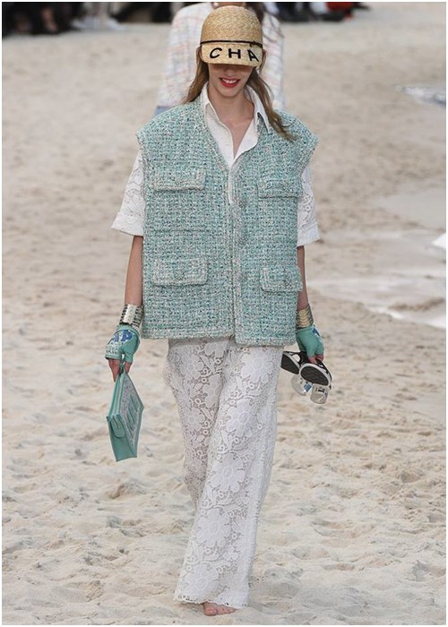 Kaia Gerber is still Chanel's muse this time