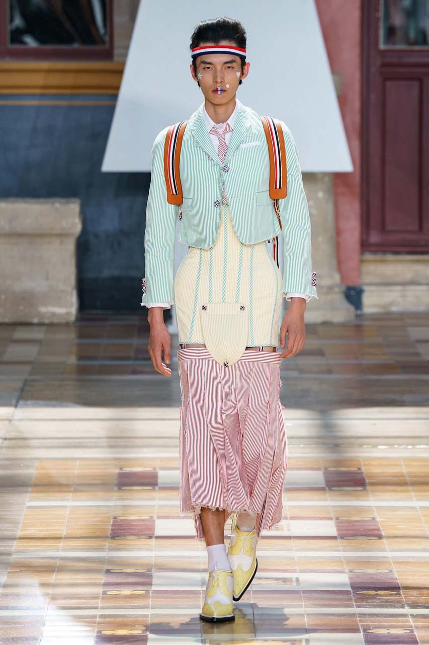 Unique male fashion show Men wearing ballet skirts dress lanterns