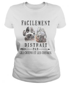 Facilement distrait par les chiens et les chevaux  Classic Ladies