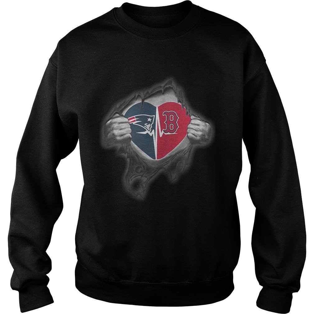 Patriots Redsoxs Its in my heart inside me Sweatshirt