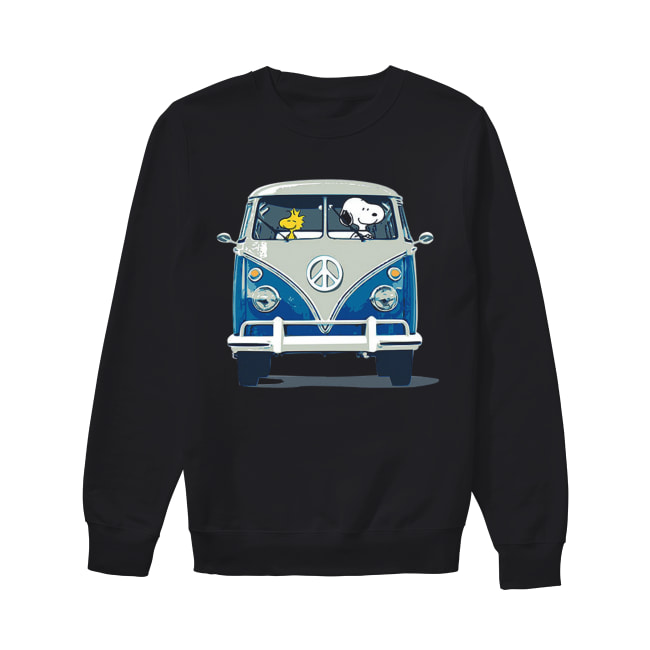 Snoopy driving Hippie car Volkswagen Beetle Unisex Sweatshirt
