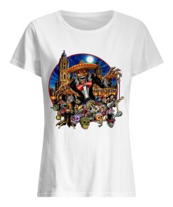 Iron Maiden in the Mexico City  Classic Women's T-shirt