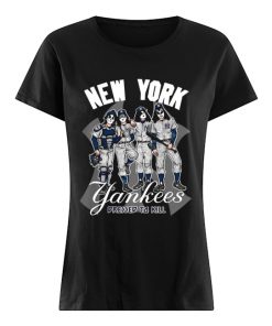 New York Yankees Dressed To Kill  Classic Women's T-shirt