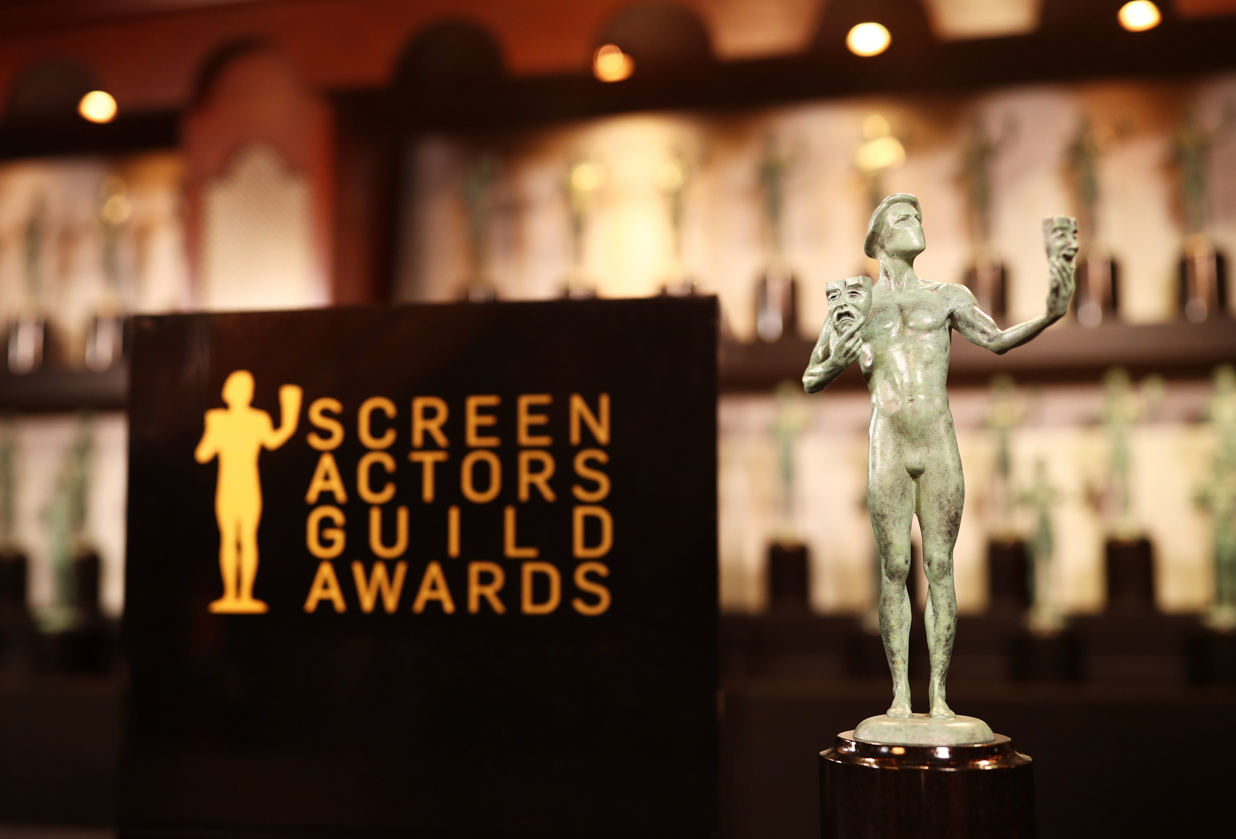 HOW TO WATCH 2020 SAG AWARDS: LIVE STREAM RED CARPET AIR TIME AND MORE INFO