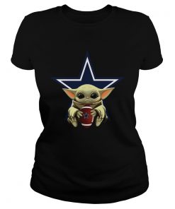 Baby Yoda Hug Dallas Cowboys  Classic Ladies
