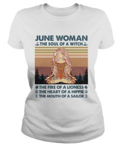June woman the soul of a witch the fire of a lioness yoga vintage  Classic Ladies