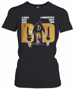 A Son'S First Hero A Daughter'S First Love Dad Minnesota Vikings Happy Father'S Day T-Shirt Classic Women's T-shirt