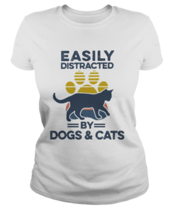 Easily Distracted By Dogs And Cats Footprint Vintage Retro  Classic Ladies