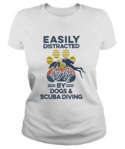 Easily Distracted By Dogs And Scuba Diving Footprint Vintage Retro  Classic Ladies