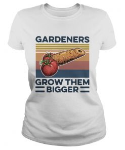 Gardeners Grow Them Bigger Vintage  Classic Ladies