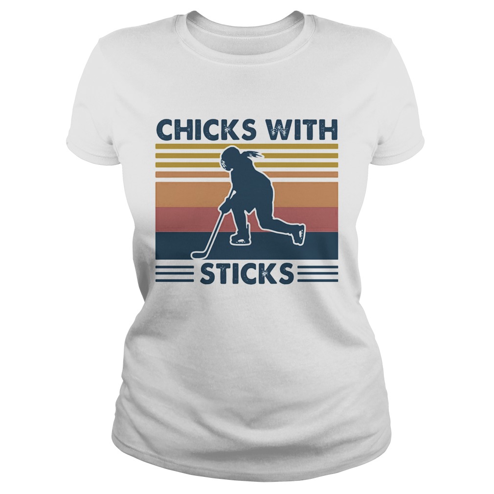 Hockey chicks with sticks vintage retro Classic Ladies