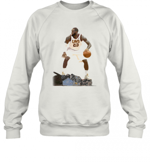 Lebron James Kneeling On The Neck Police T-Shirt Unisex Sweatshirt