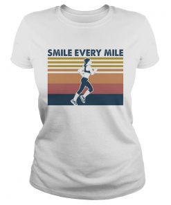 Running smile every mile vintage retro  Classic Ladies