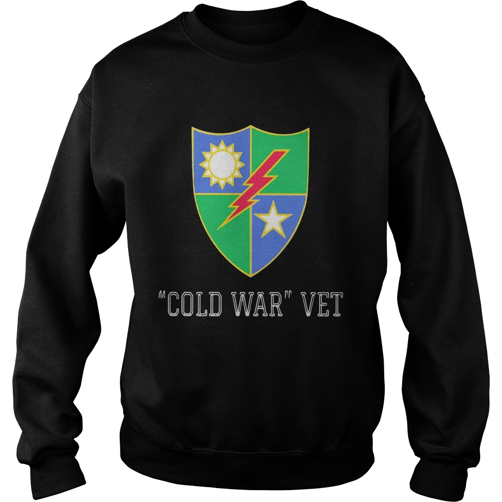 Cold war vet national emblem sun star Sweatshirt