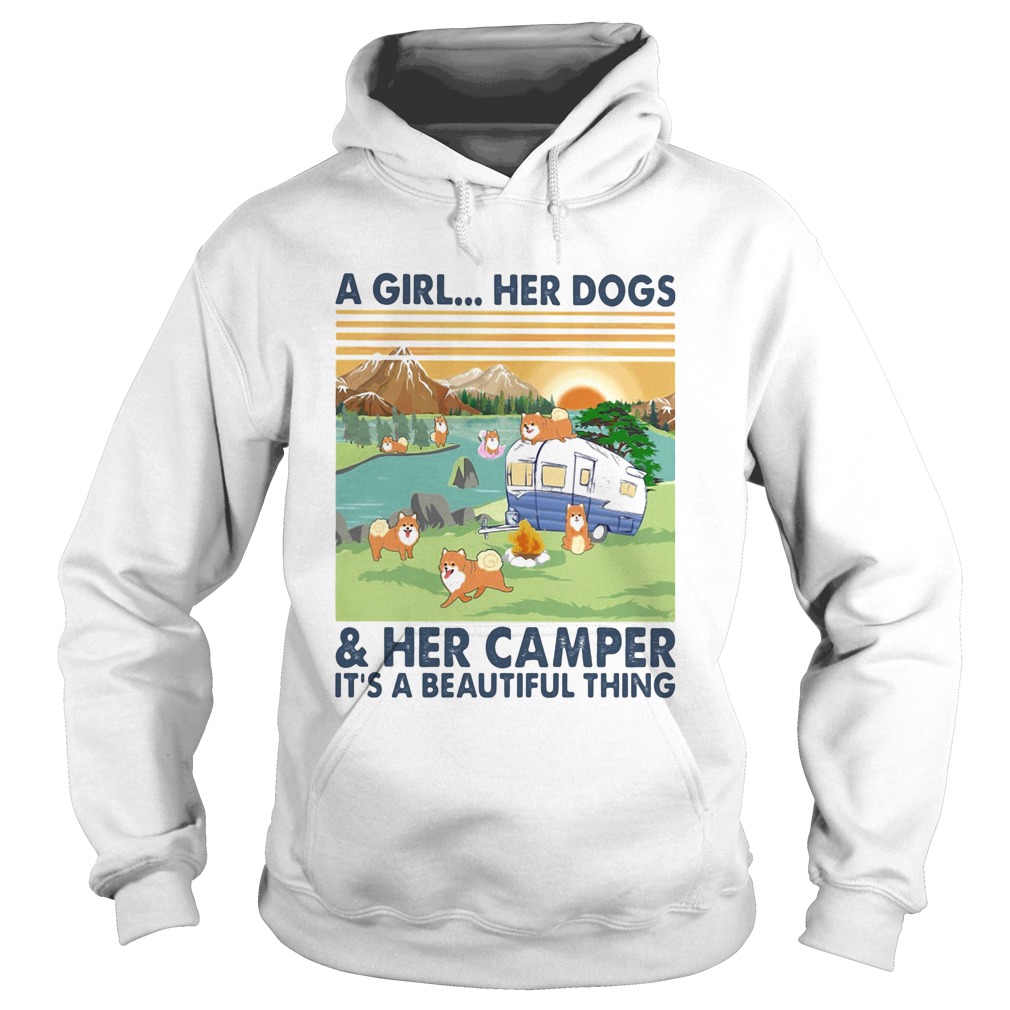 Pomeranian a woman her dog paw and her camper its a beautiful thing vintage retro Hoodie