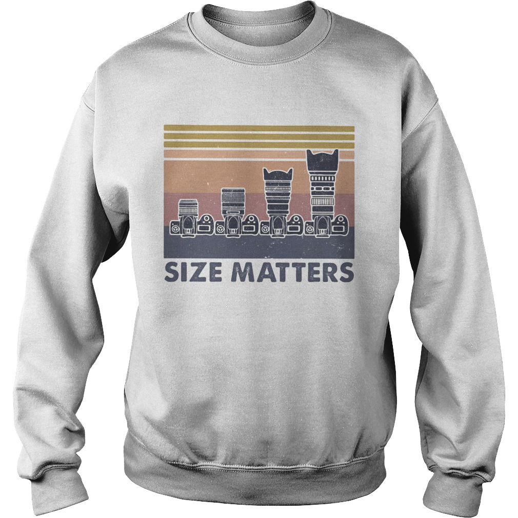 Size matters camera vintage retro Sweatshirt