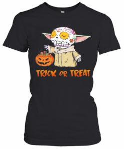 Baby Yoda Pumpkin Trick Or Treat Halloween T-Shirt Classic Women's T-shirt