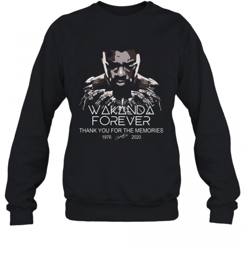 Black Panther Wakanda Forever Chadwick Boseman Rip 1977 2020 Thank You For The Memories Signature T-Shirt Unisex Sweatshirt