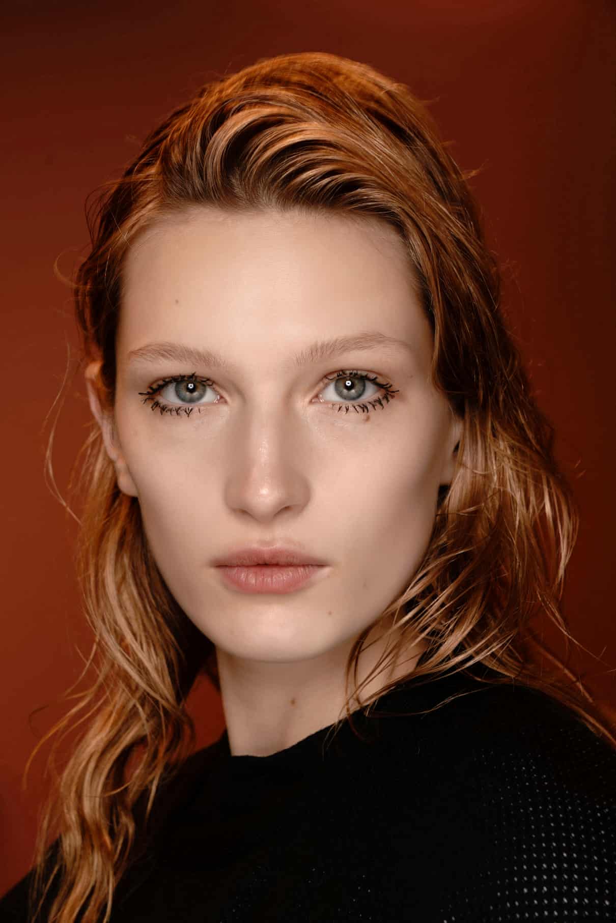 Give your face a gently rested look