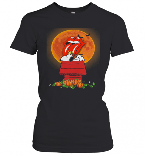 Halloween Snoopy And Woodstock Poster The Rolling Stones Pumpkin Moon T-Shirt Classic Women's T-shirt