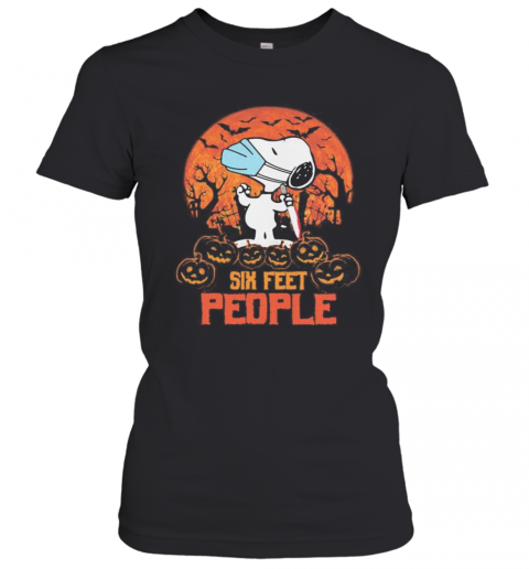 Halloween Snoopy Six Feet People Pumpkins T-Shirt Classic Women's T-shirt