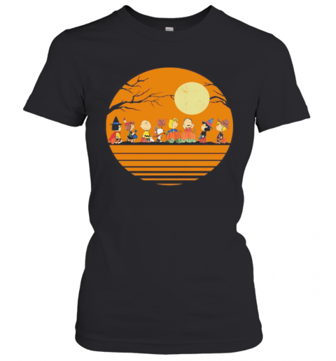 Halloween The Peanuts Moon Vintage Retro T-Shirt Classic Women's T-shirt