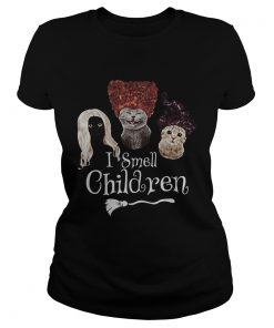 Halloween cats hocus pocus i smell children  Classic Ladies
