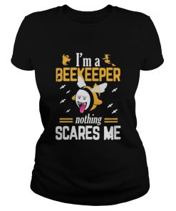 Halloween im a beekeeper nothing scares me  Classic Ladies