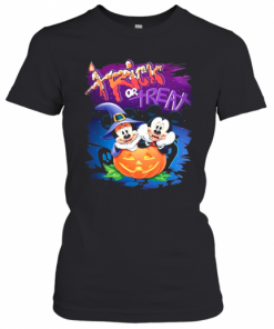 Minnie And Mickey Mouse Trick Or Treat Happy Halloween T-Shirt Classic Women's T-shirt