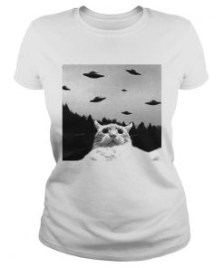 Pretty Cat Selfie Ufos  Classic Ladies