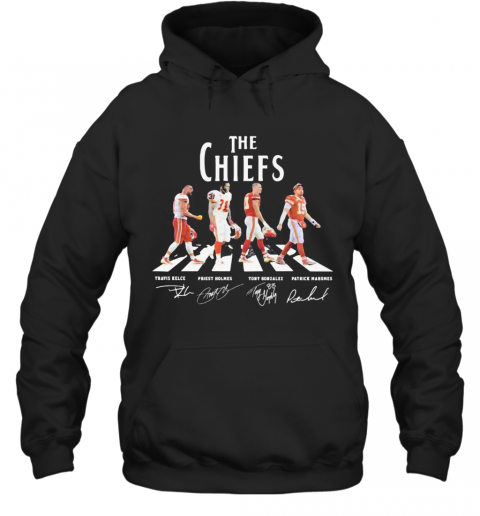 The Chiefs Abbey Road Players Signatures T-Shirt Unisex Hoodie