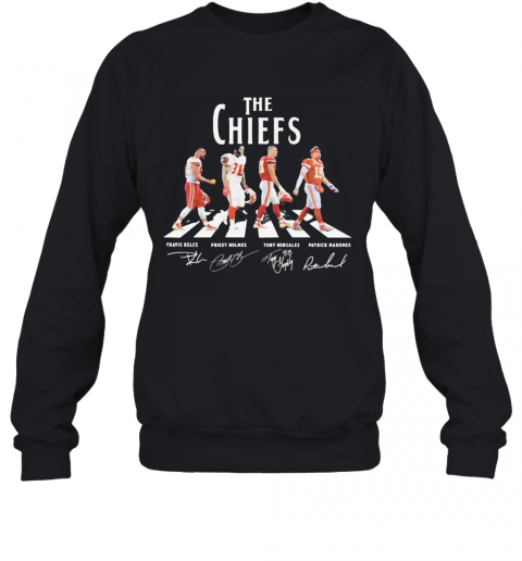 The Chiefs Abbey Road Players Signatures T-Shirt Unisex Sweatshirt