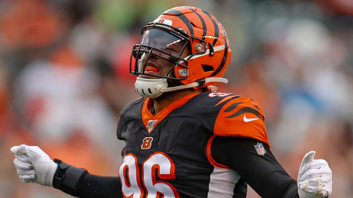 Cincinnati Bengals trade Carlos Dunlap to Seattle Seahawks