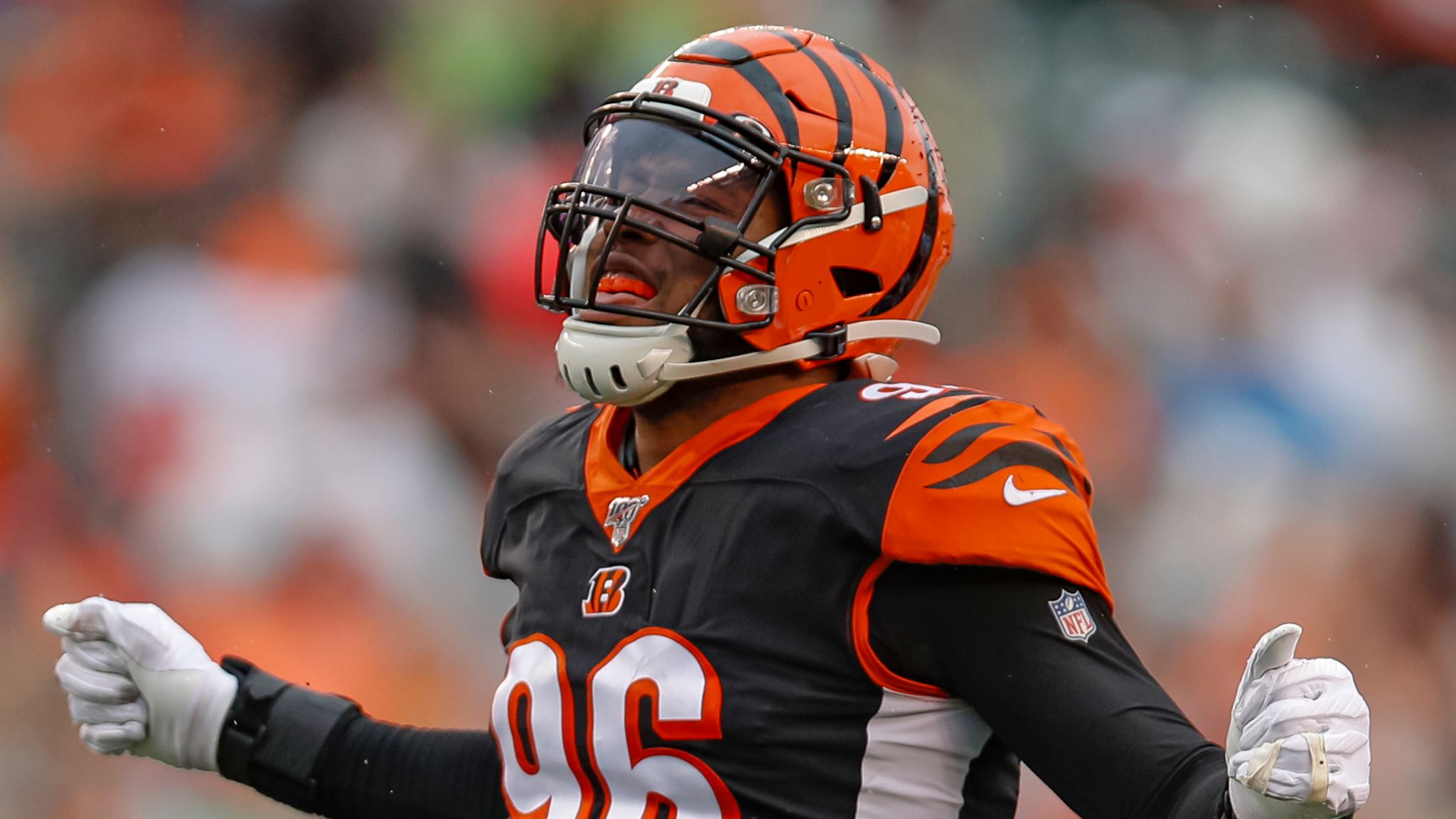 Cincinnati Bengals trade Carlos Dunlap to Seattle Seahawks