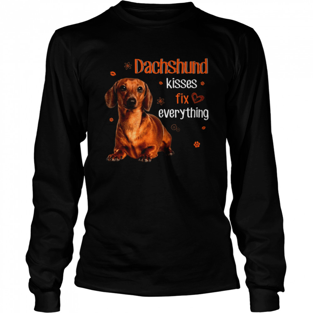 Dachshund Kisses fix everything Valentine Long Sleeved T-shirt