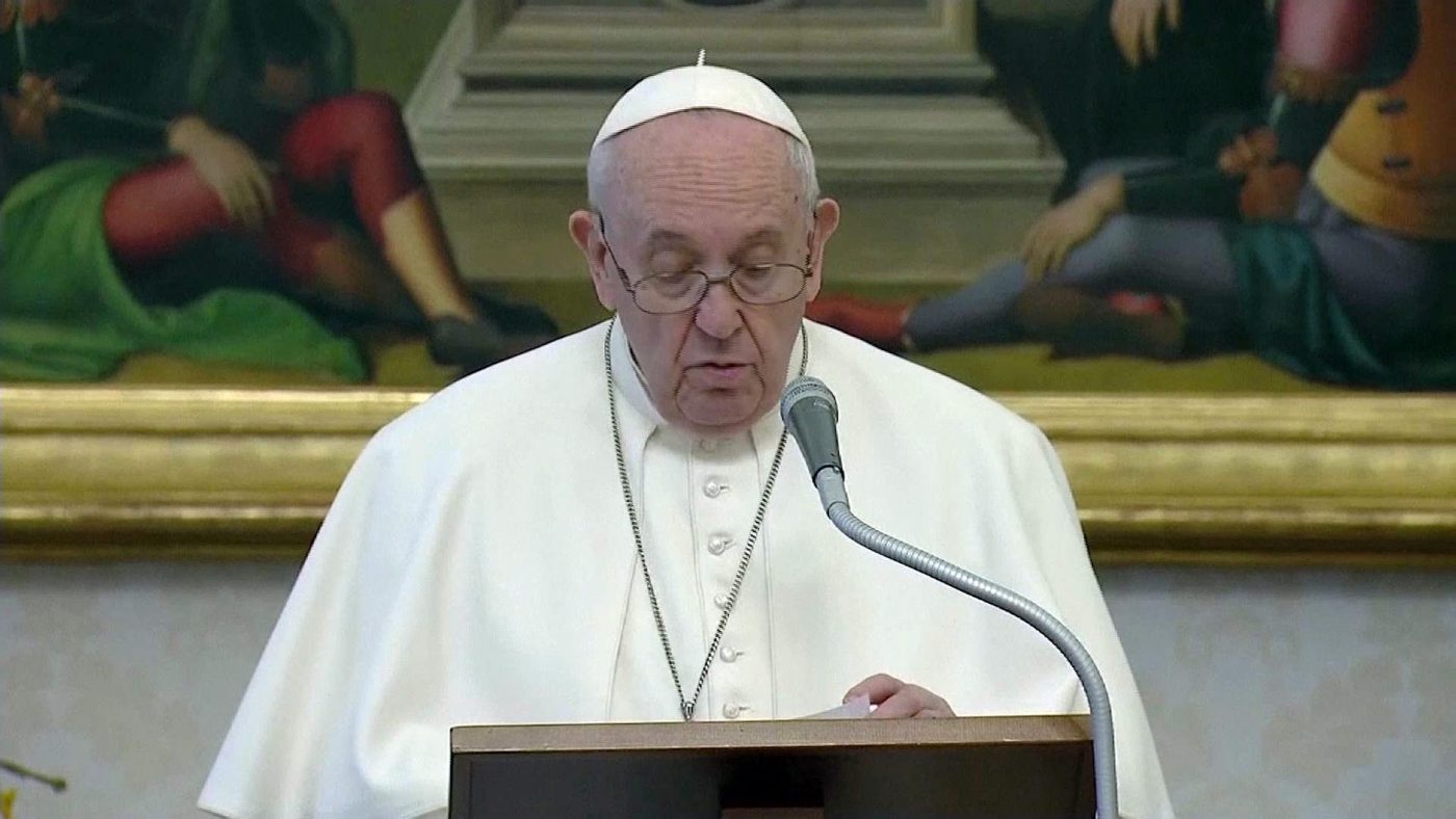 Pope Francis prays for dead in Capitol rioting appeals to U.S. to protect democracy