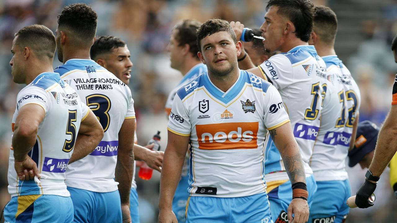 Titans coach urges Taylor to stick to job