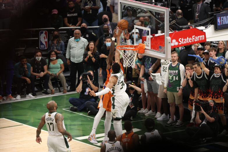 Giannis Antetokounmpo's clutch block helps Bucks even Finals