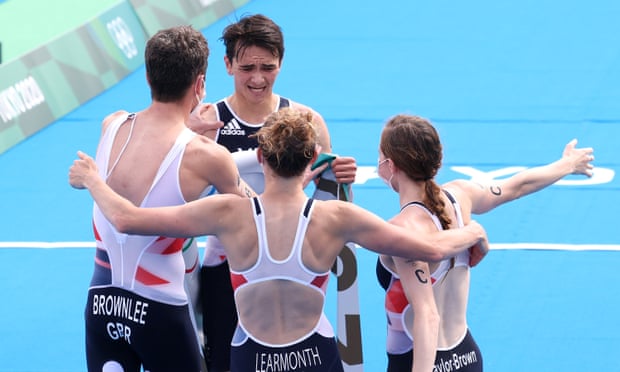Team GB win Olympic triathlon relay as Jonny Brownlee finally claims gold