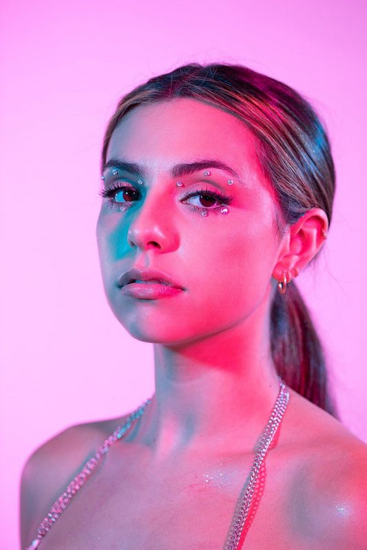 Savanna Leigh Blows Off A ‘Toxic’ FriendWhile Bringing The ‘Energy’ To Her‘Bubblegum’ Video