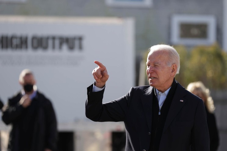 Biden approval hits single digit Nantucket man reportedly gives POTUS the finger