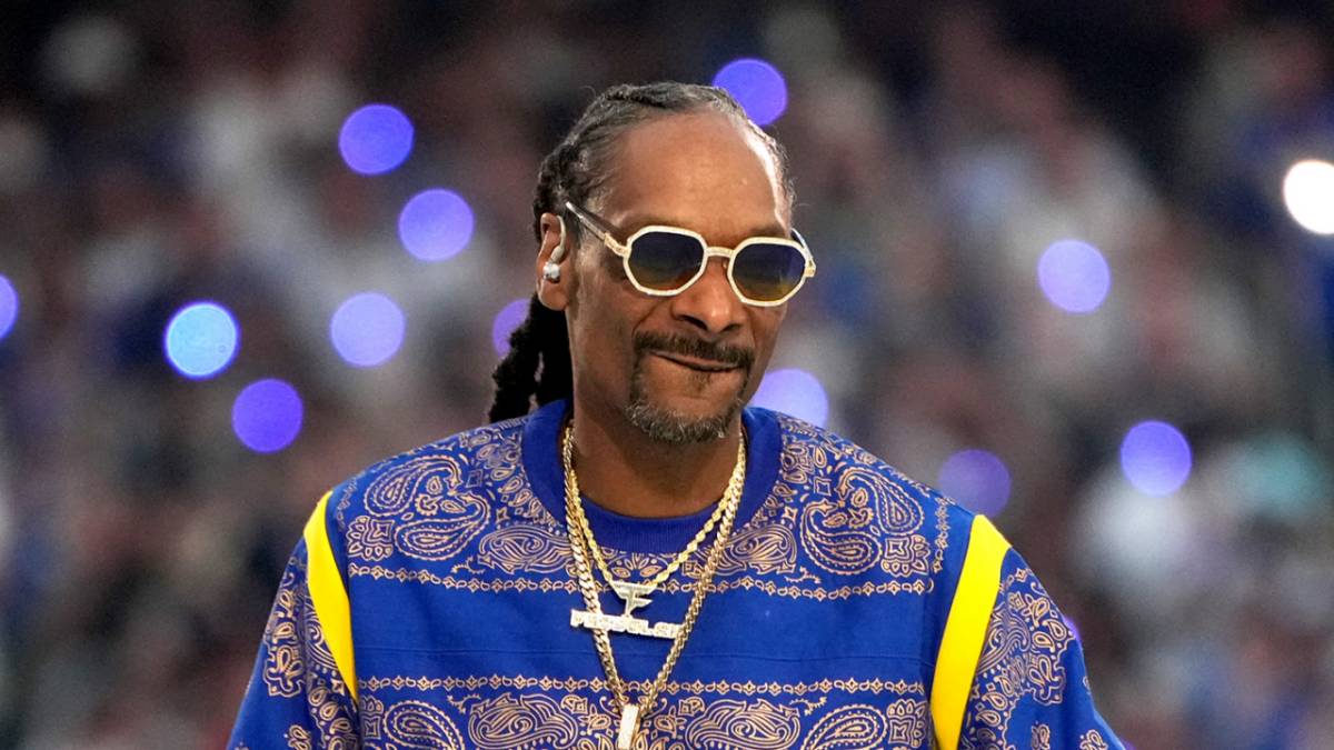 SNOOP DOGG SAYS DEATH ROW WILL BE AN NFT LABEL 'I WANT TO BE THE 1ST MAJOR IN THE METAVERSE'